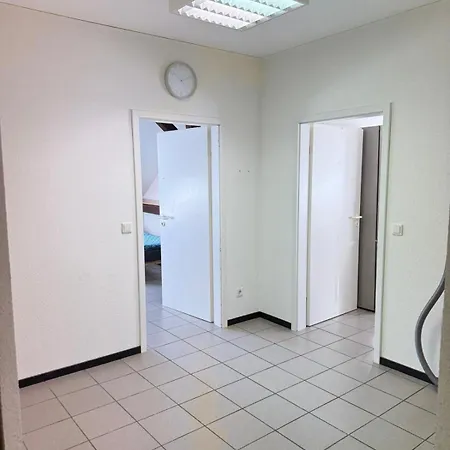 Monteur's Apartment *